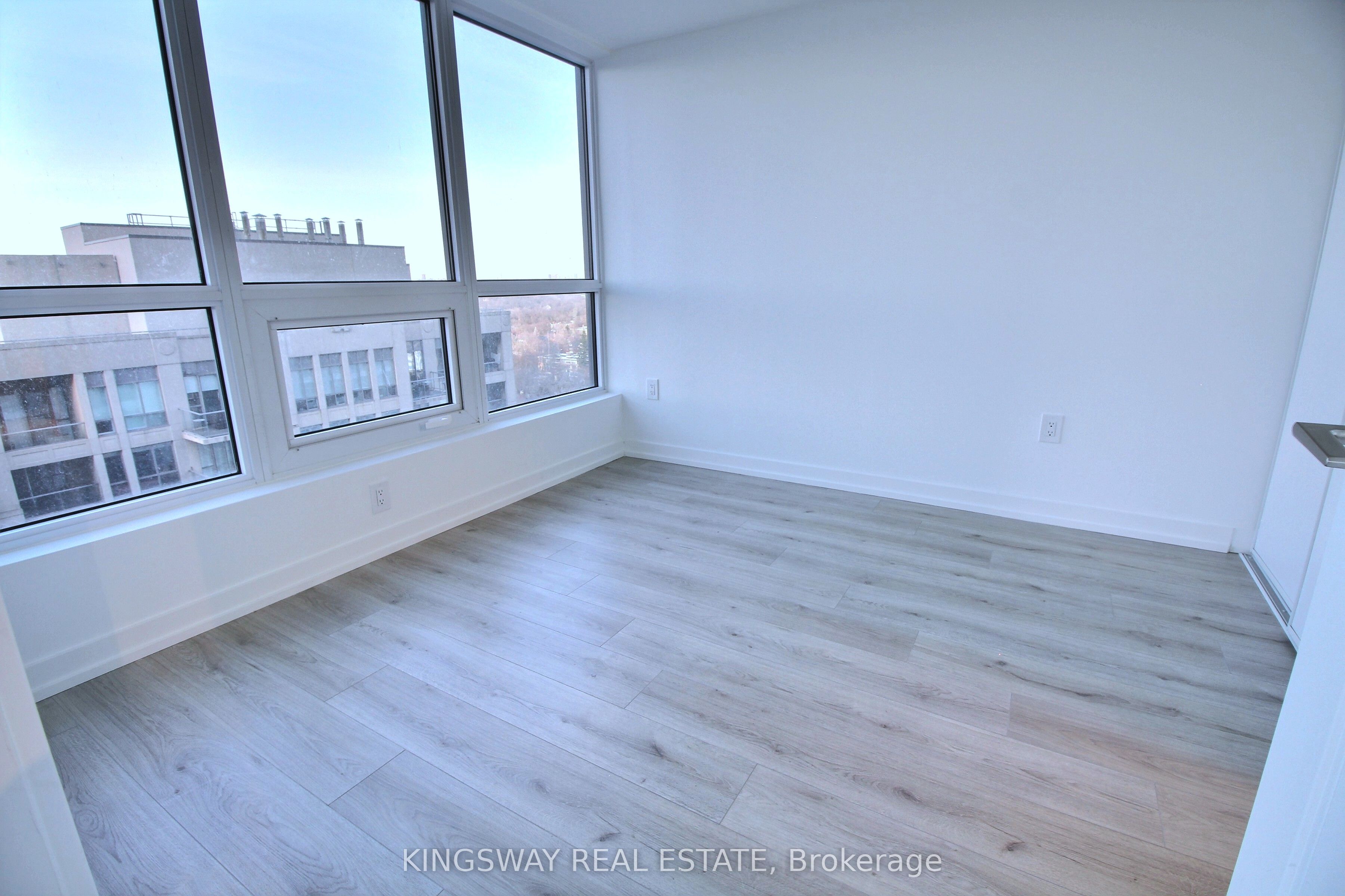 Photo 27 of Unit 1605, 395 Bloor Street E, Toronto, North St. James Town — HOMEH