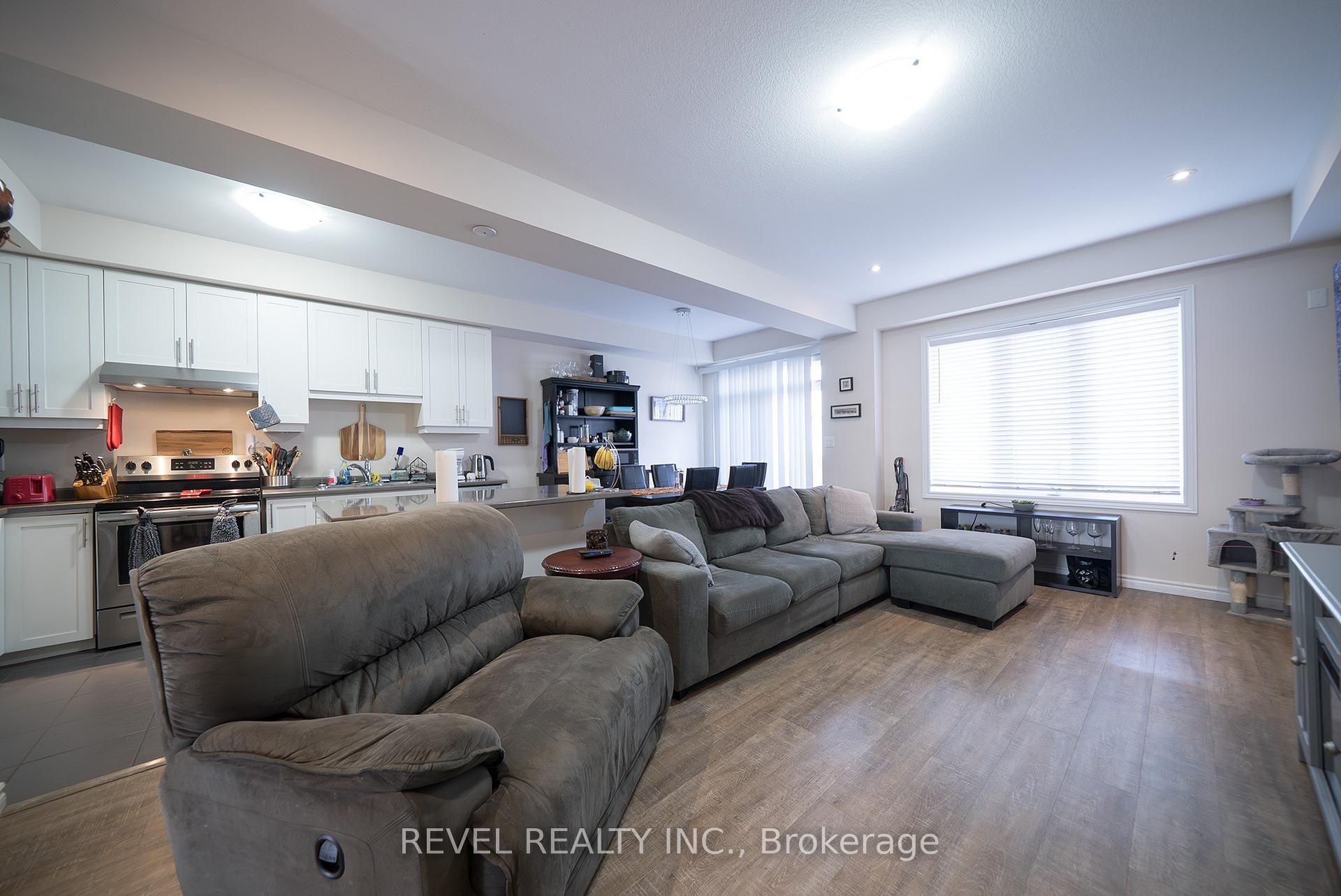 Photo 9 of 2B Vic Chambers Place, Brant, Paris — HOMEH
