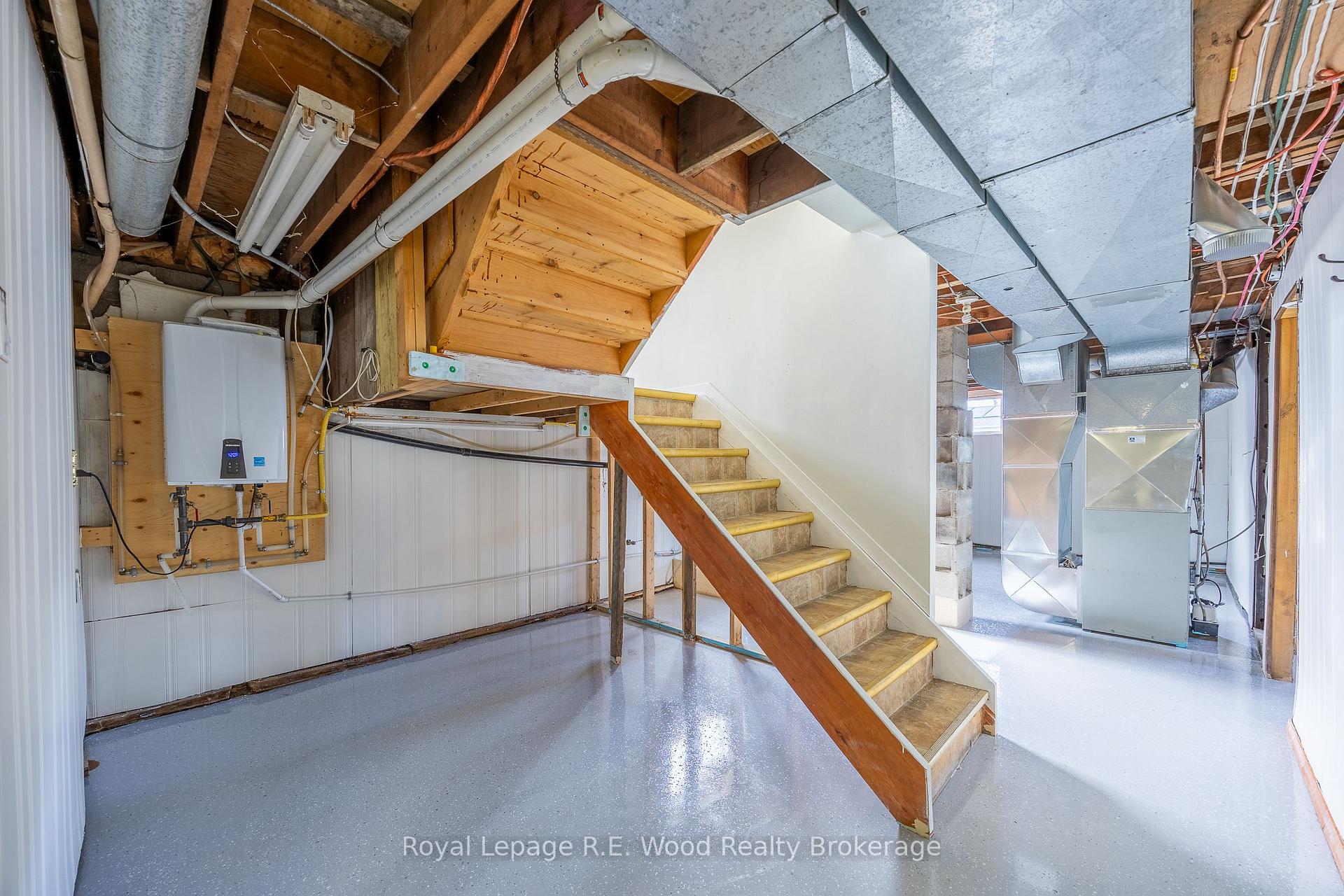 Photo 19 of 53869 Heritage Line, Bayham, Richmond — HOMEH