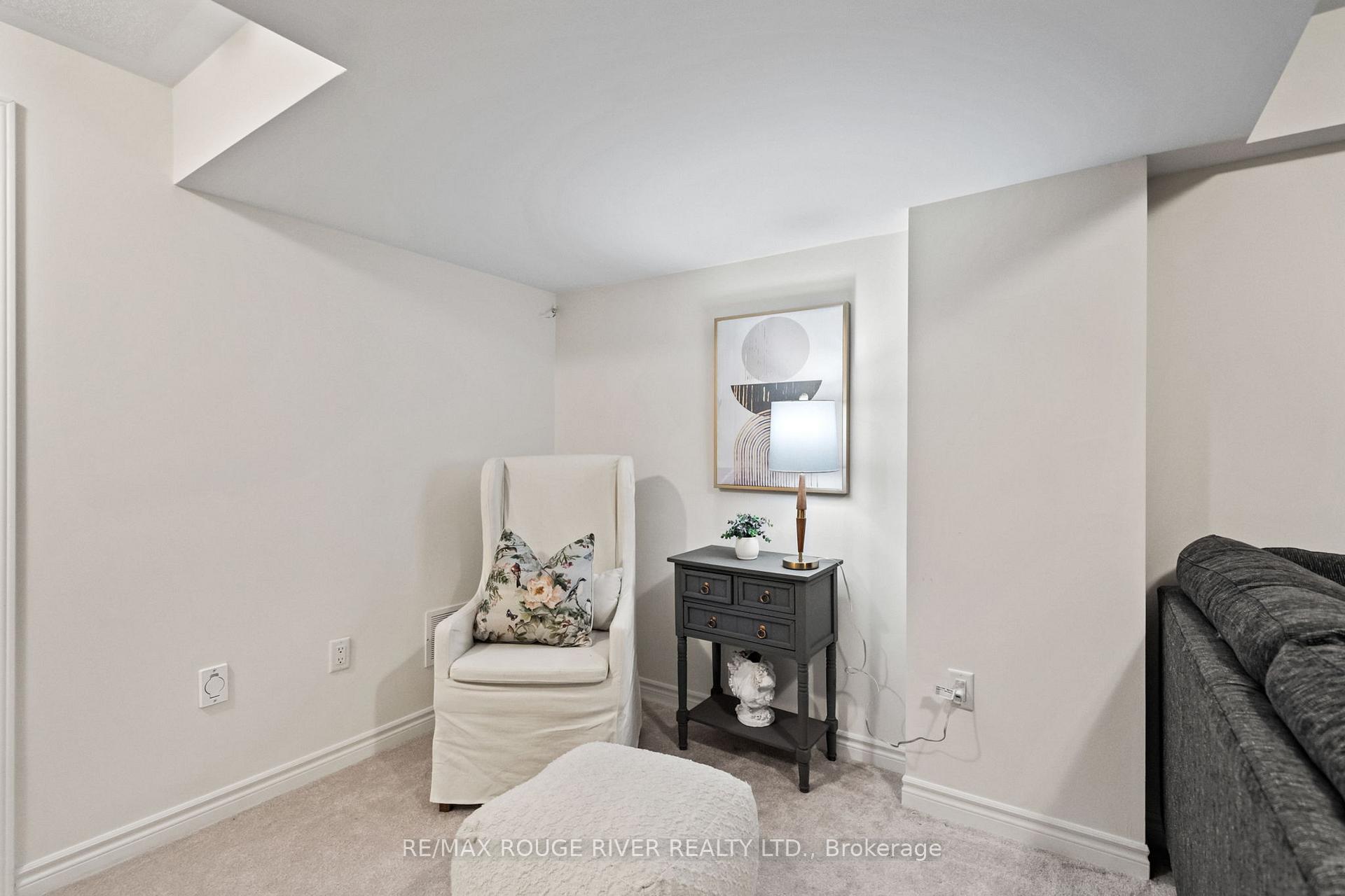 Photo 29 of 20 Mountainside Crescent, Whitby, Rolling Acres — HOMEH