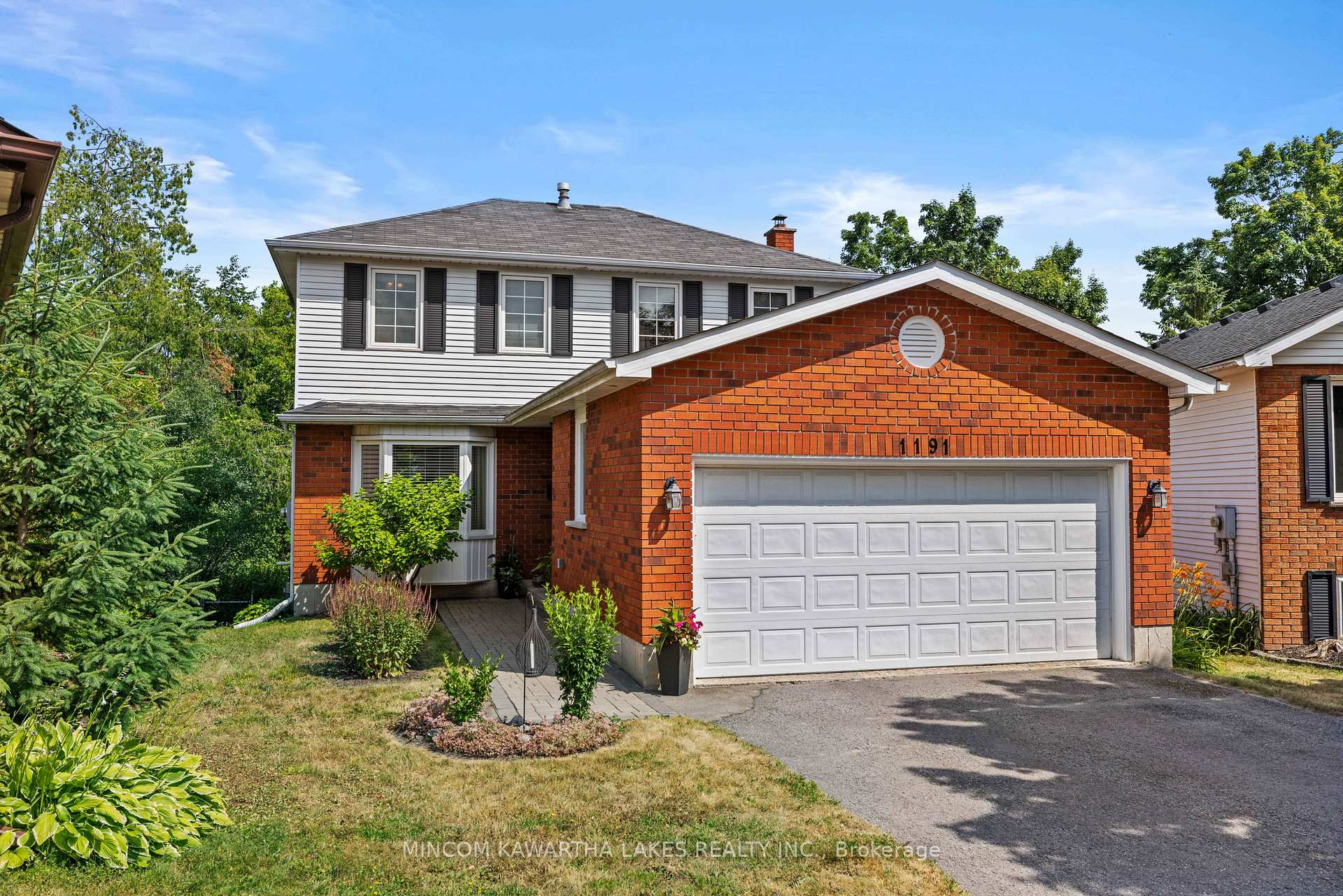 Photo 1 of 1191 Huntington Circle, Peterborough, Otonabee Ward 1 — HOMEH