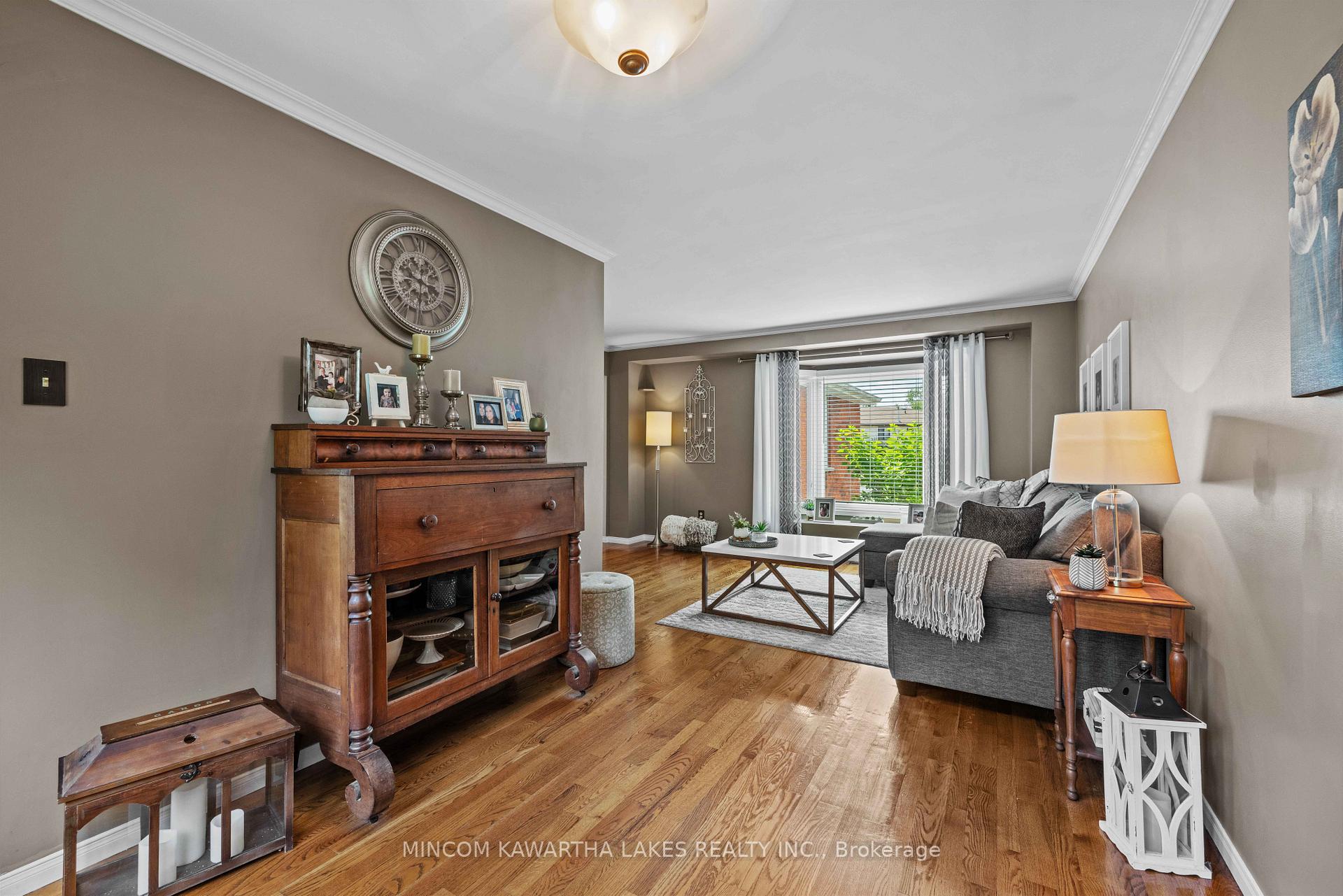 Photo 11 of 1191 Huntington Circle, Peterborough, Otonabee Ward 1 — HOMEH