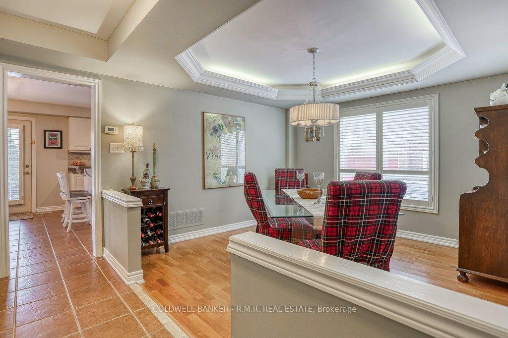Photo 14 of 11 Sturgess Crescent, Whitby, Brooklin — HOMEH