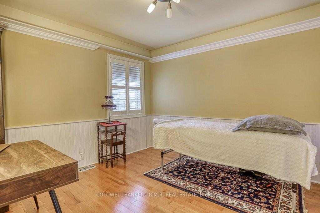 Photo 19 of 11 Sturgess Crescent, Whitby, Brooklin — HOMEH