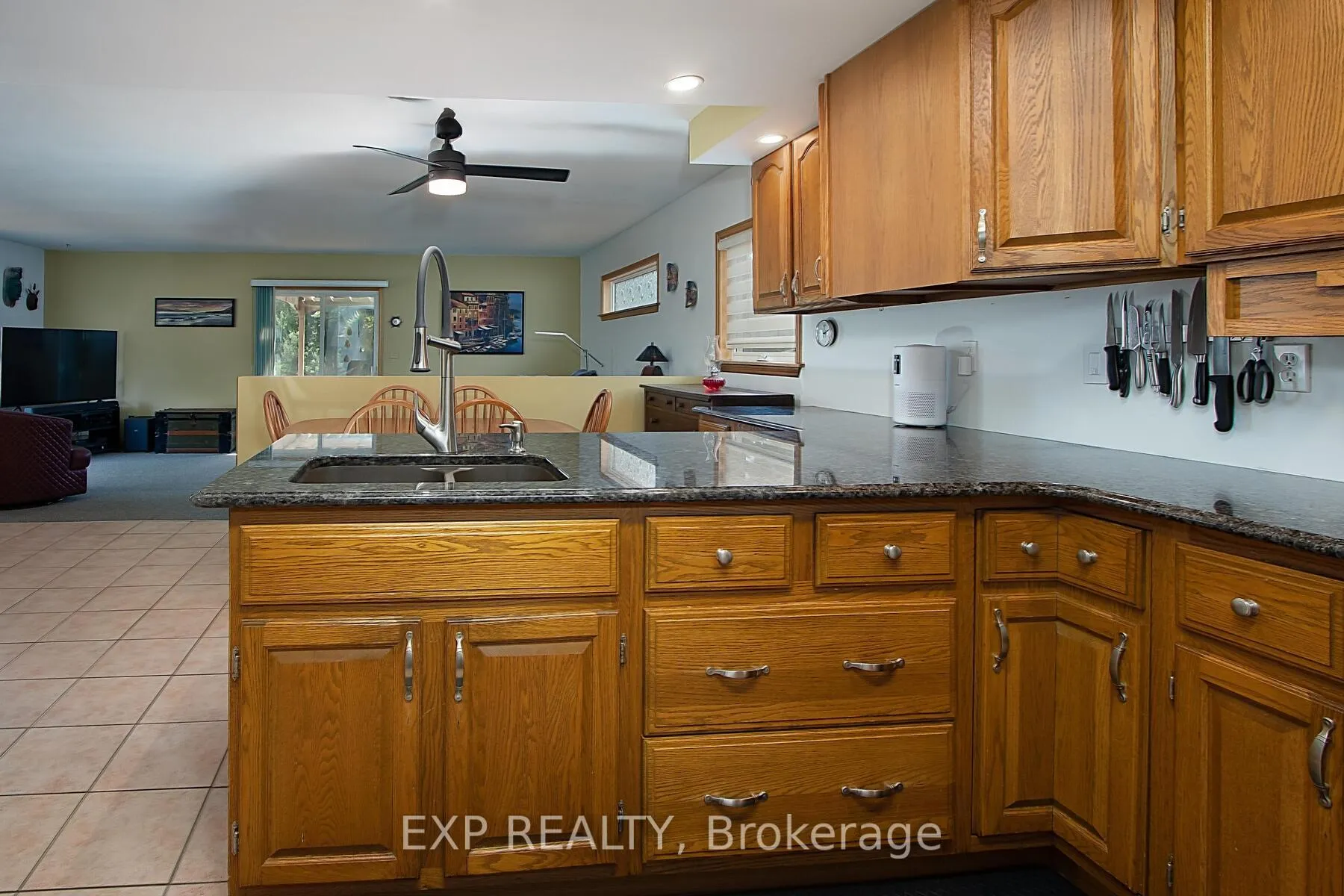 Photo 6 of 4027 Catherine Street, Thames Centre, Dorchester — HOMEH