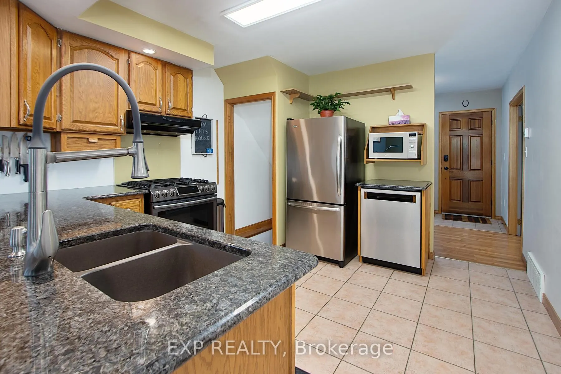 Photo 7 of 4027 Catherine Street, Thames Centre, Dorchester — HOMEH