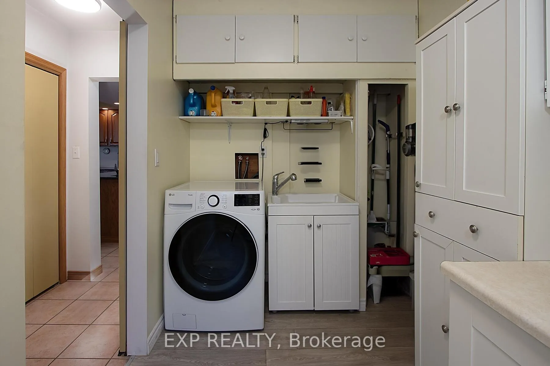Photo 25 of 4027 Catherine Street, Thames Centre, Dorchester — HOMEH