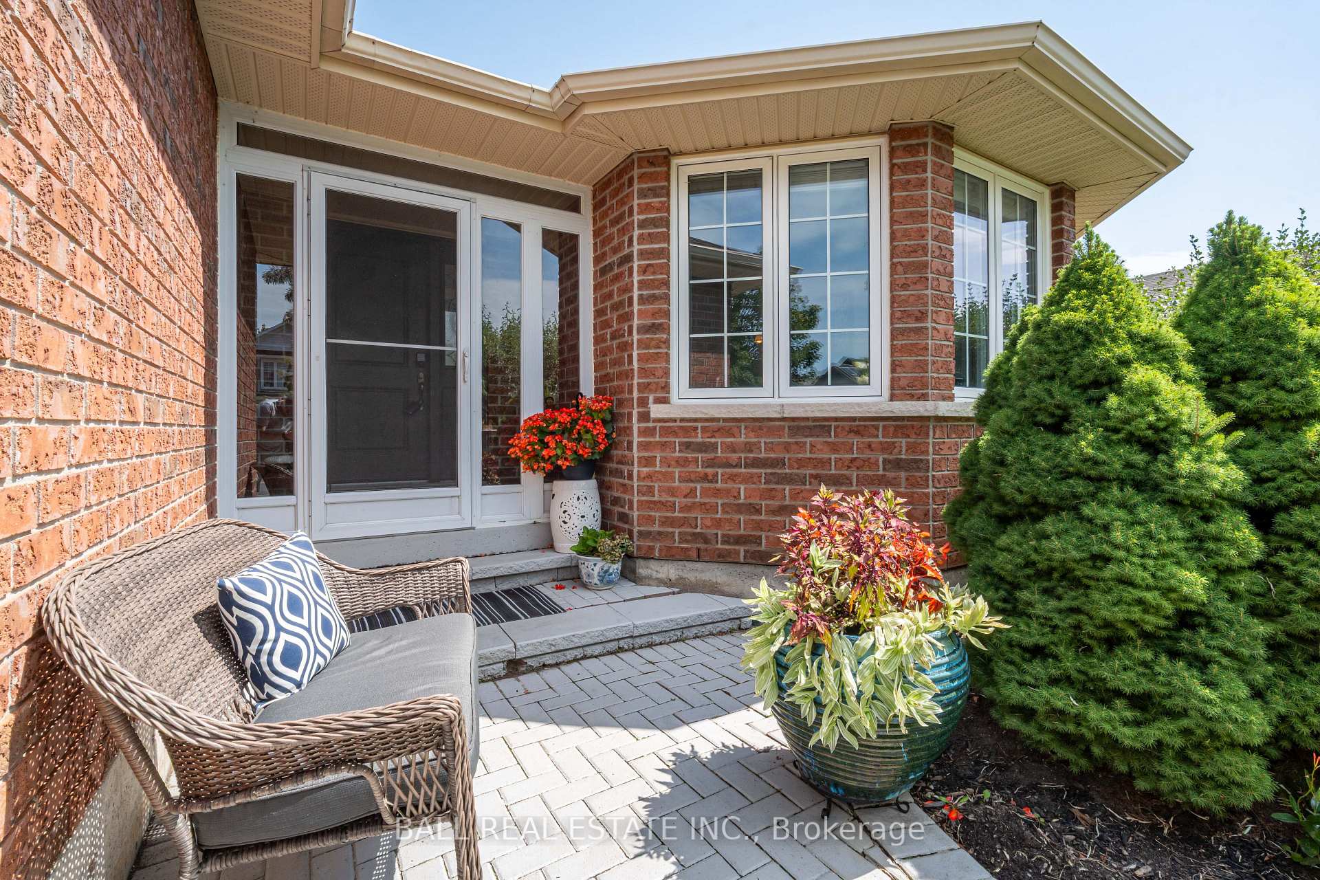 Photo 11 of 84 Milroy Drive, Peterborough, Northcrest Ward 5 — HOMEH