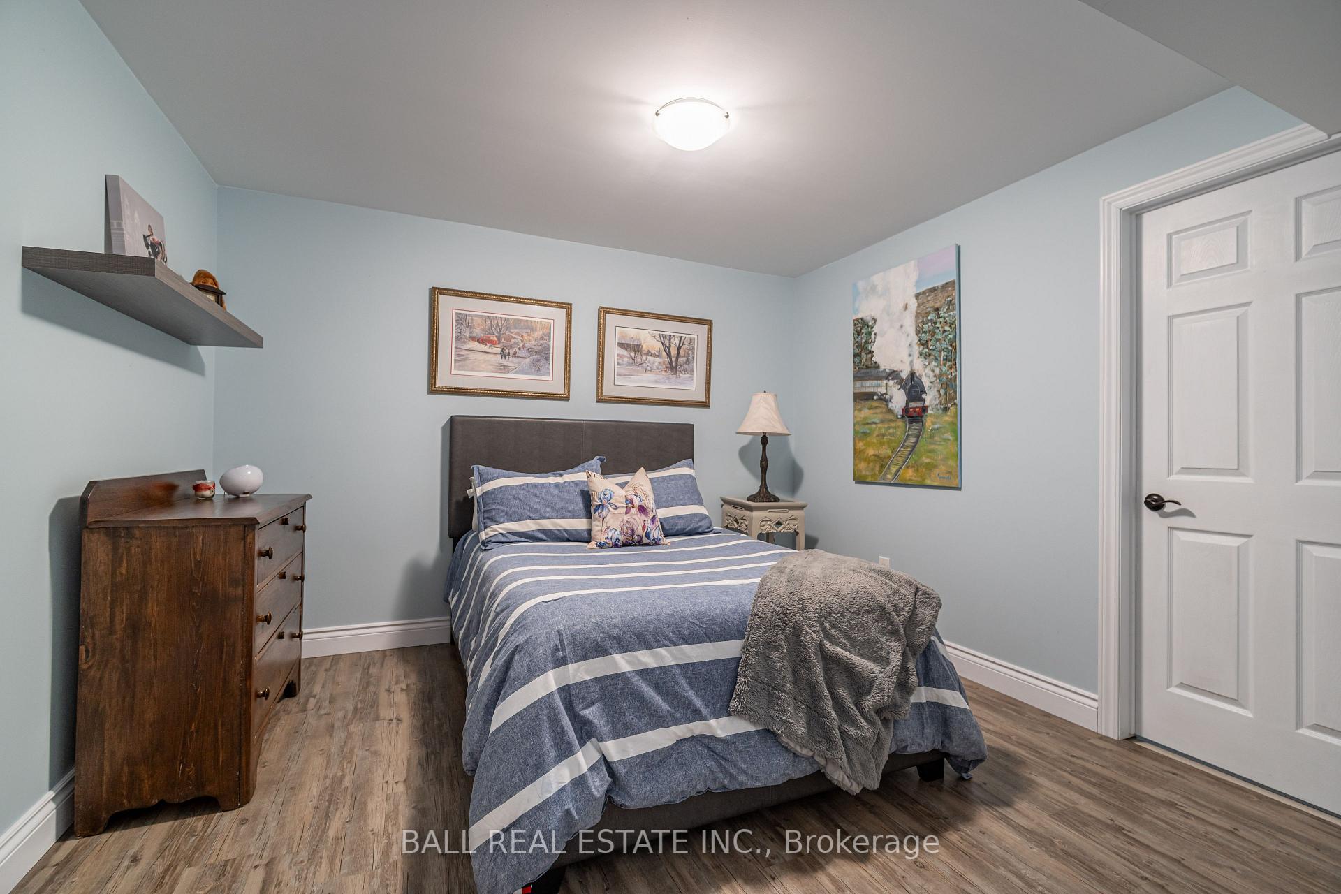 Photo 34 of 84 Milroy Drive, Peterborough, Northcrest Ward 5 — HOMEH