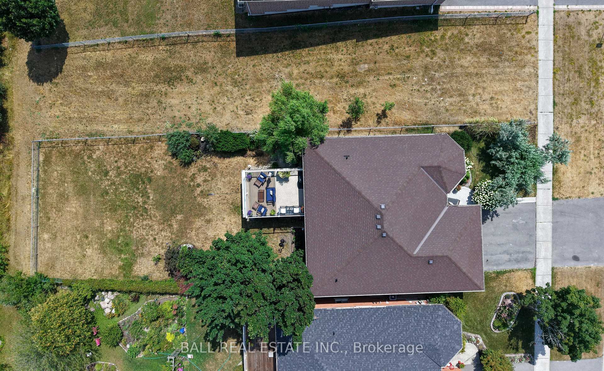 Photo 45 of 84 Milroy Drive, Peterborough, Northcrest Ward 5 — HOMEH