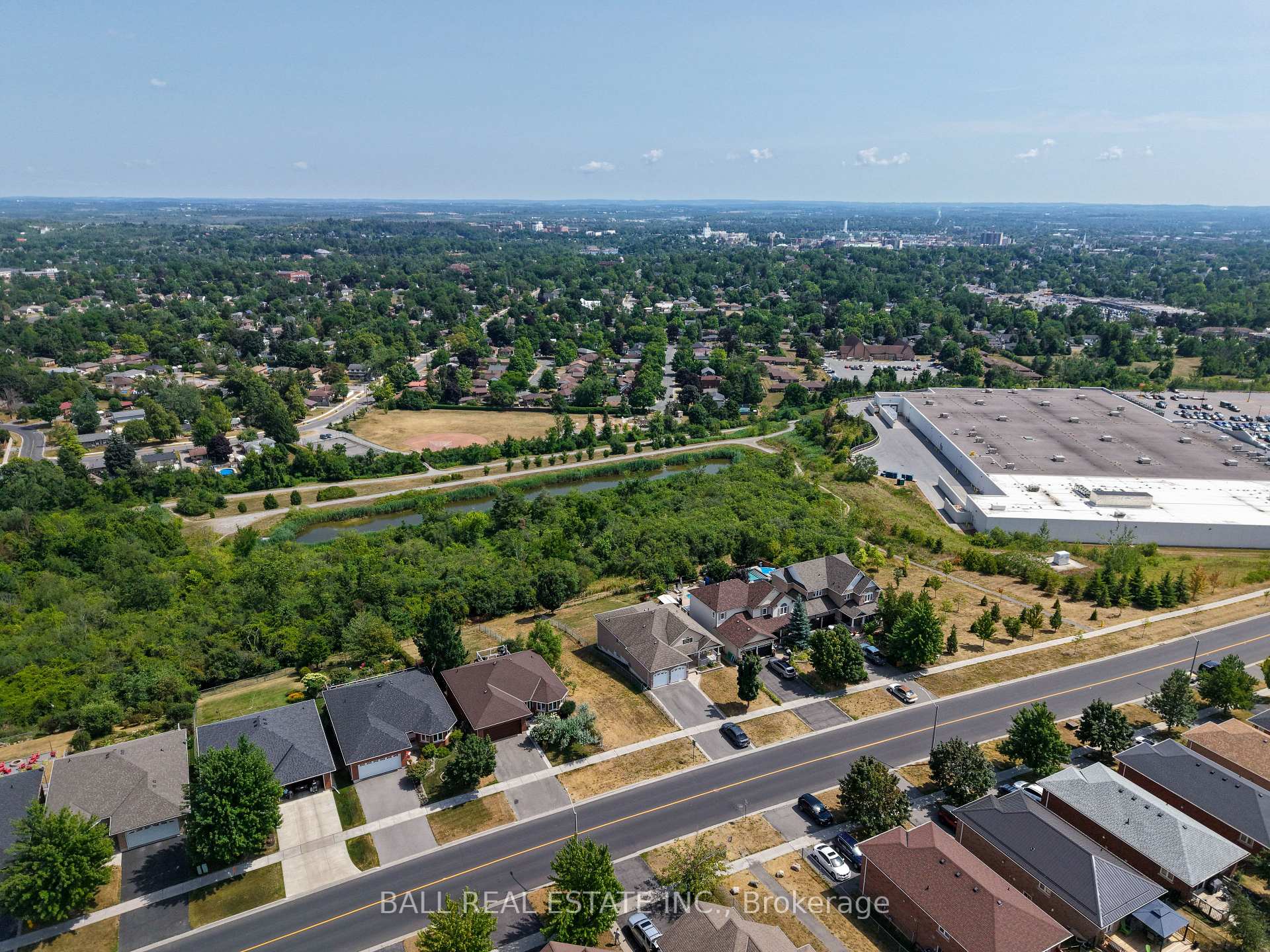 Photo 46 of 84 Milroy Drive, Peterborough, Northcrest Ward 5 — HOMEH