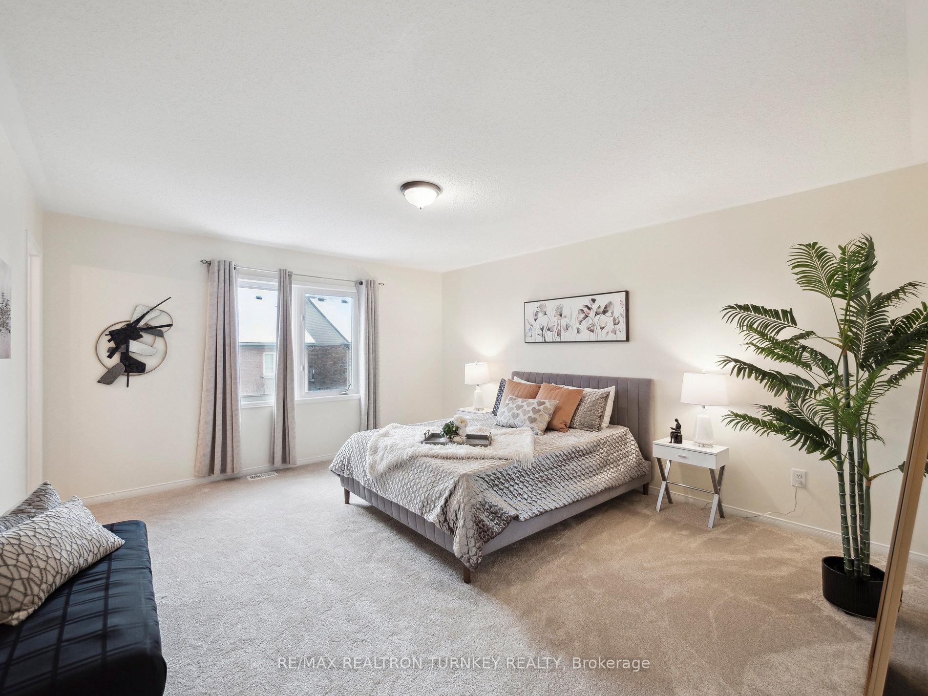 Photo 25 of 22 Maidstone Way, Whitby, Taunton North — HOMEH