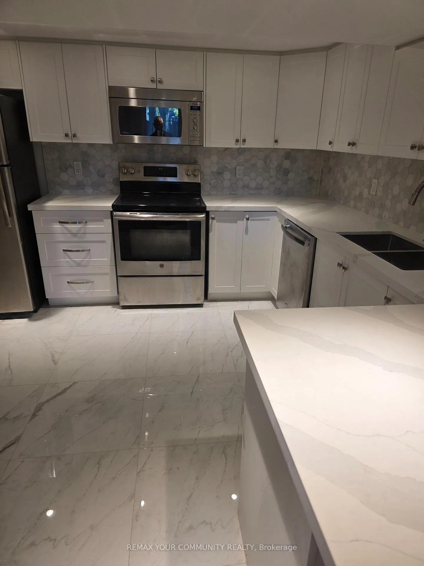 Photo 4 of Unit Lower Level, 312 Cochrane Street, Whitby, Lynde Creek — HOMEH