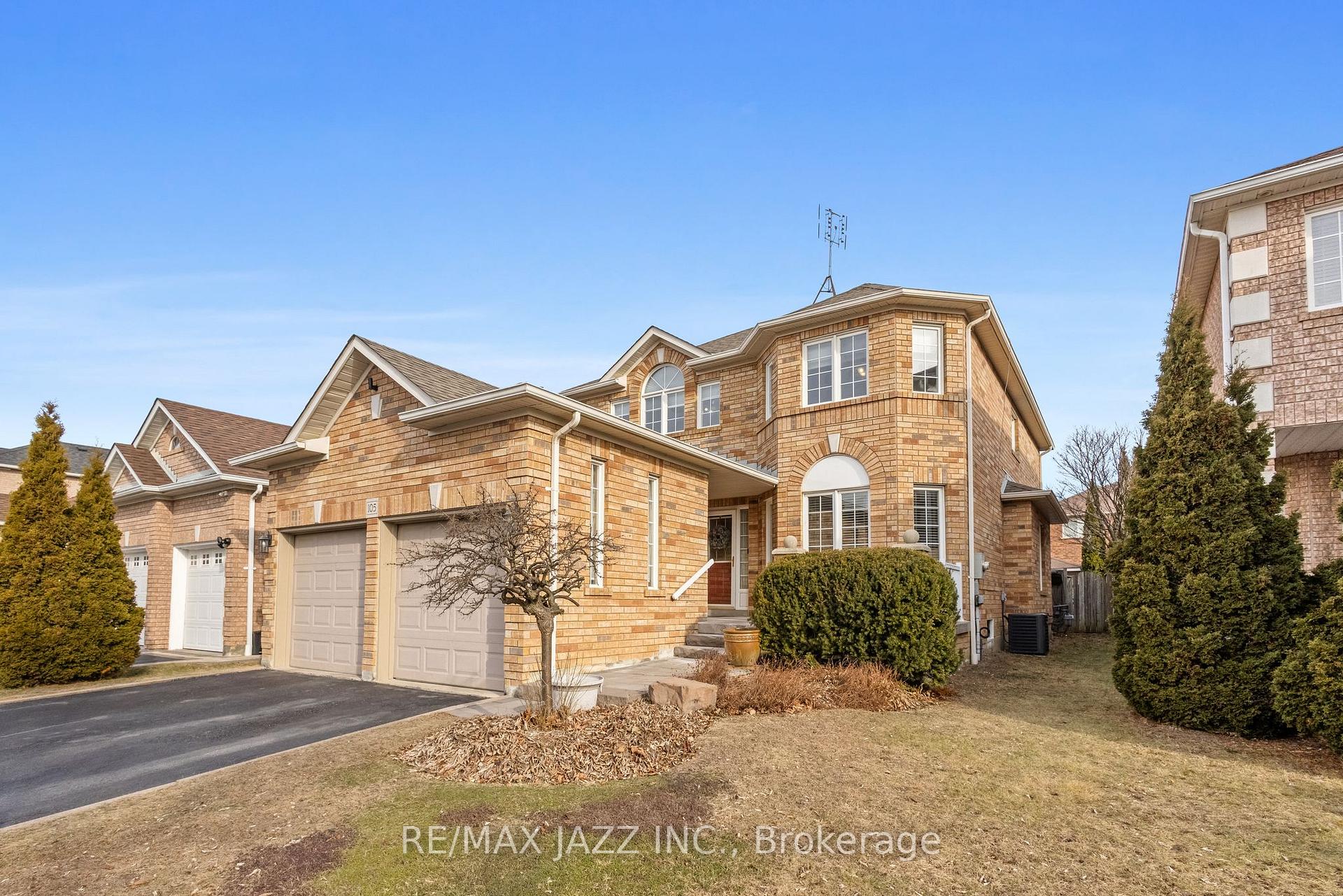 Photo 1 of 105 Tom Edwards Drive, Whitby, Rolling Acres — HOMEH