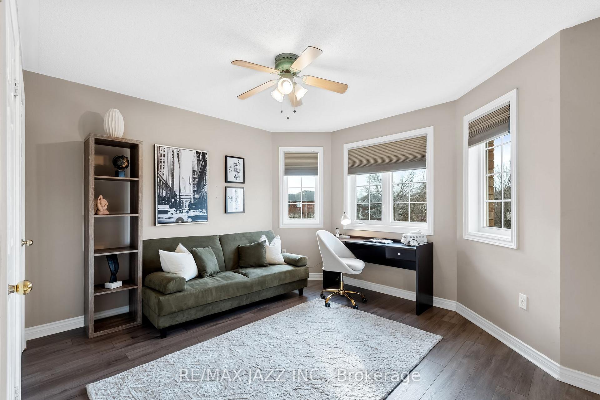 Photo 21 of 105 Tom Edwards Drive, Whitby, Rolling Acres — HOMEH