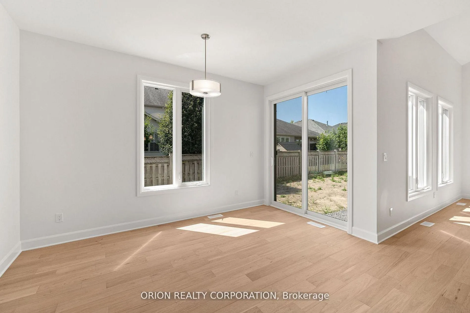 Photo 14 of 929 Goodwin Drive, Kingston, City Northwest — HOMEH