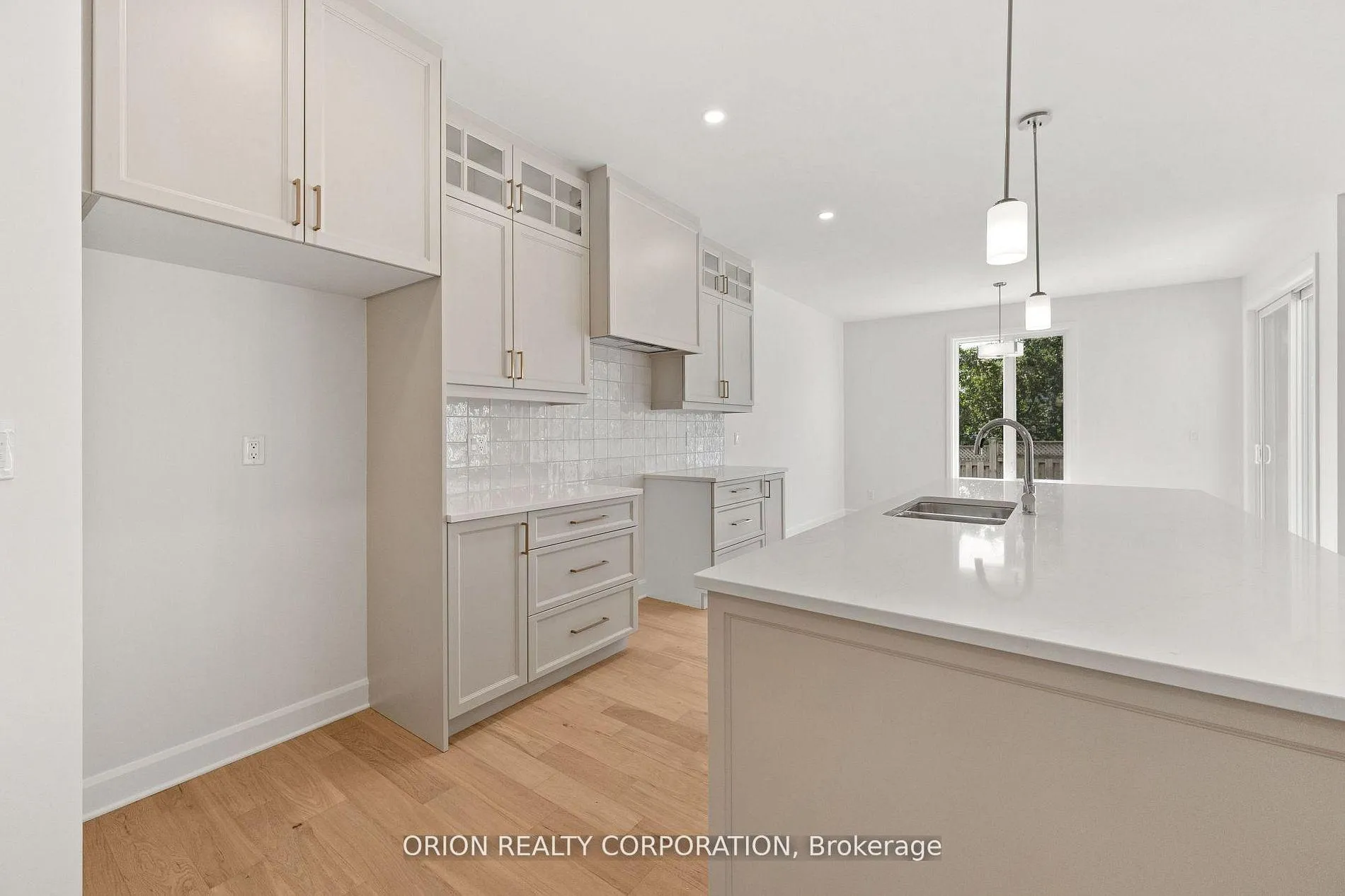 Photo 15 of 929 Goodwin Drive, Kingston, City Northwest — HOMEH