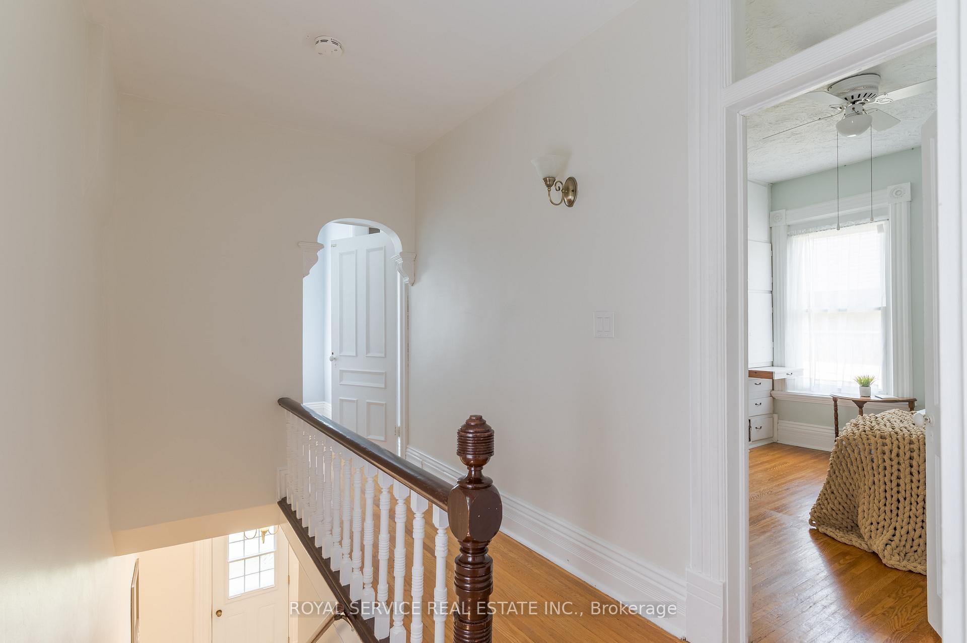 Photo 24 of 581 Sherbrooke Street, Peterborough, Town Ward 3 — HOMEH
