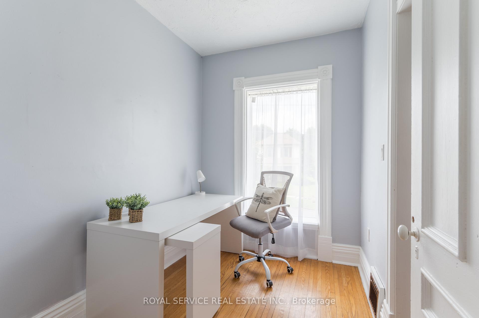 Photo 26 of 581 Sherbrooke Street, Peterborough, Town Ward 3 — HOMEH
