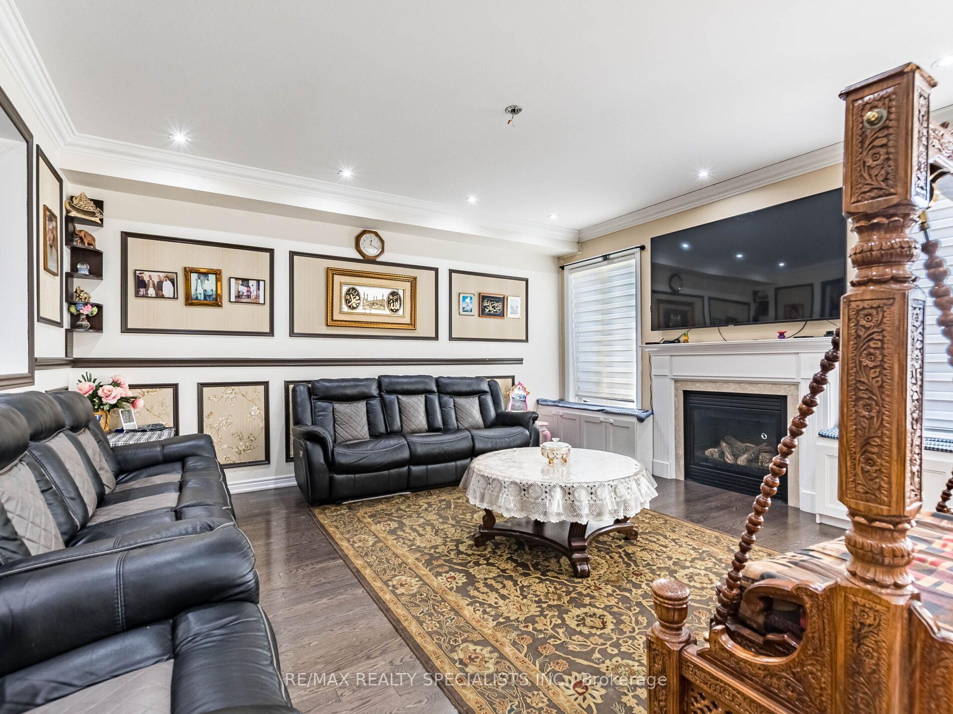 Photo 10 of 68 Antibes Drive, Brampton, Credit Valley — HOMEH