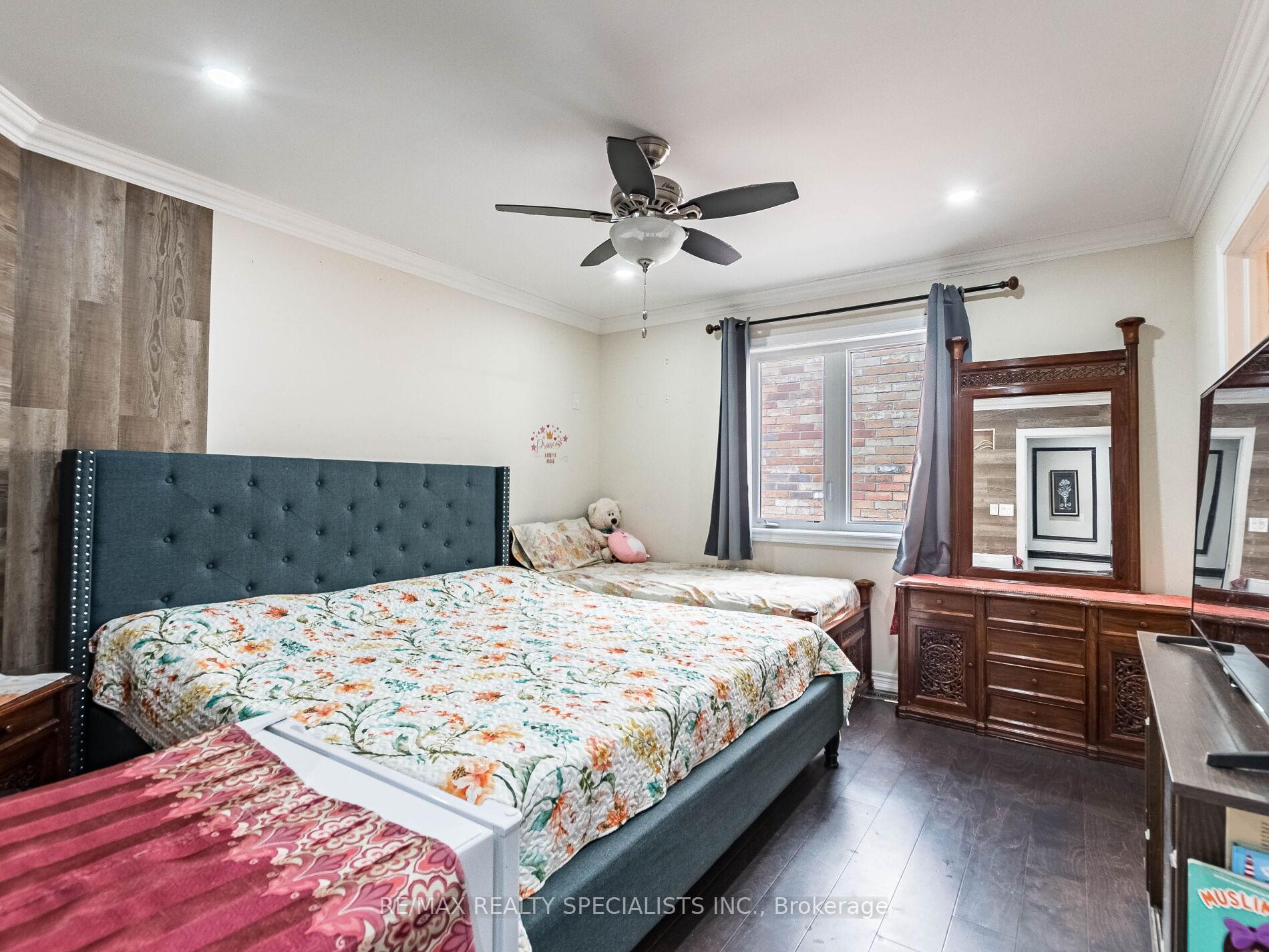 Photo 27 of 68 Antibes Drive, Brampton, Credit Valley — HOMEH