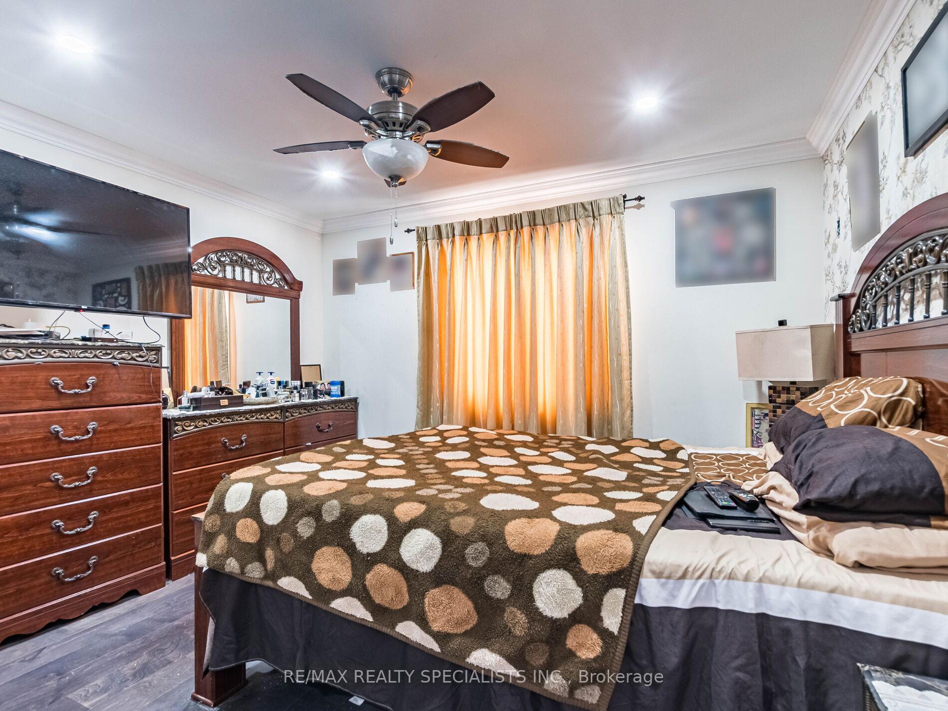 Photo 34 of 68 Antibes Drive, Brampton, Credit Valley — HOMEH