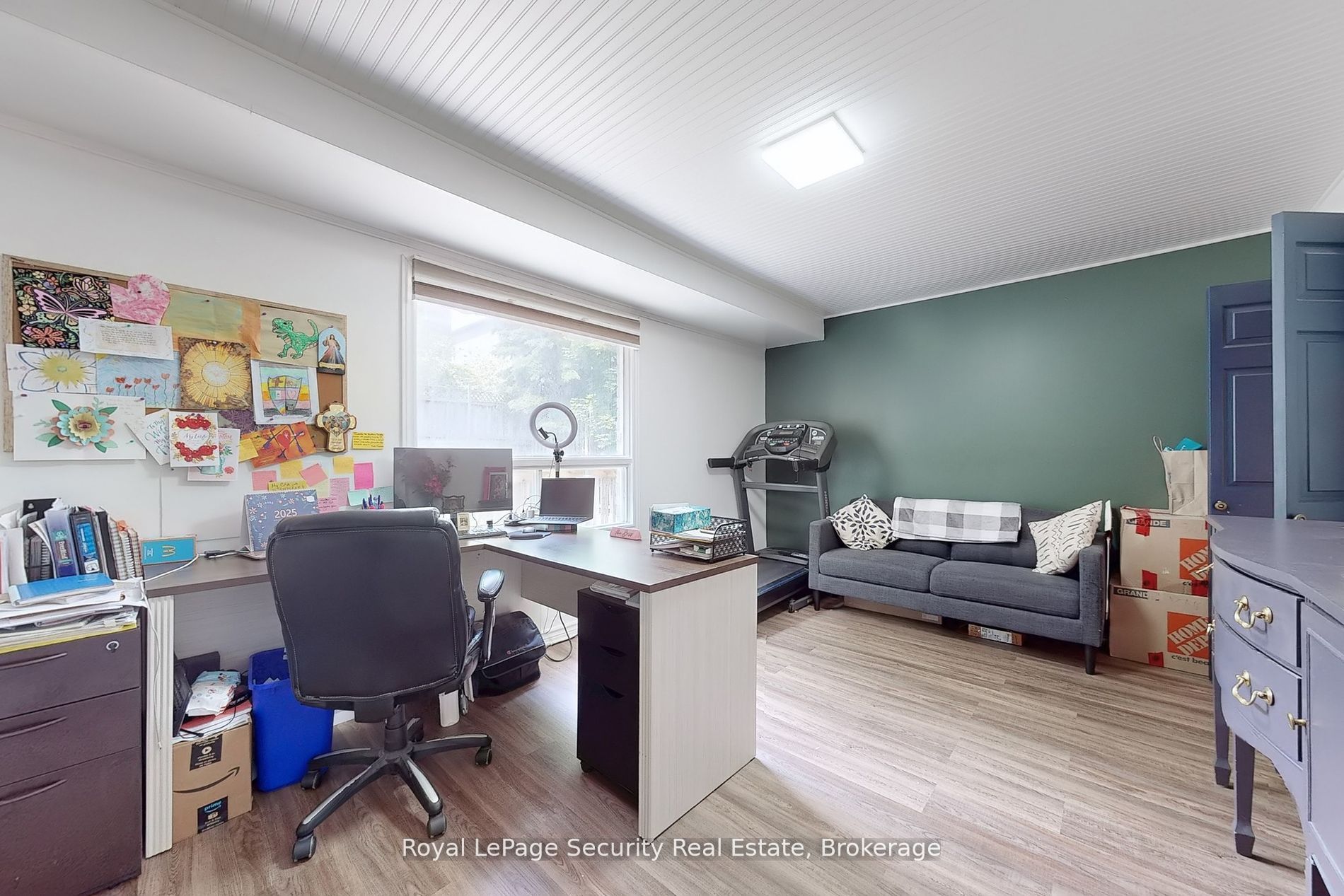 Photo 54 of 42 Gardiner Drive, Ajax, Central — HOMEH
