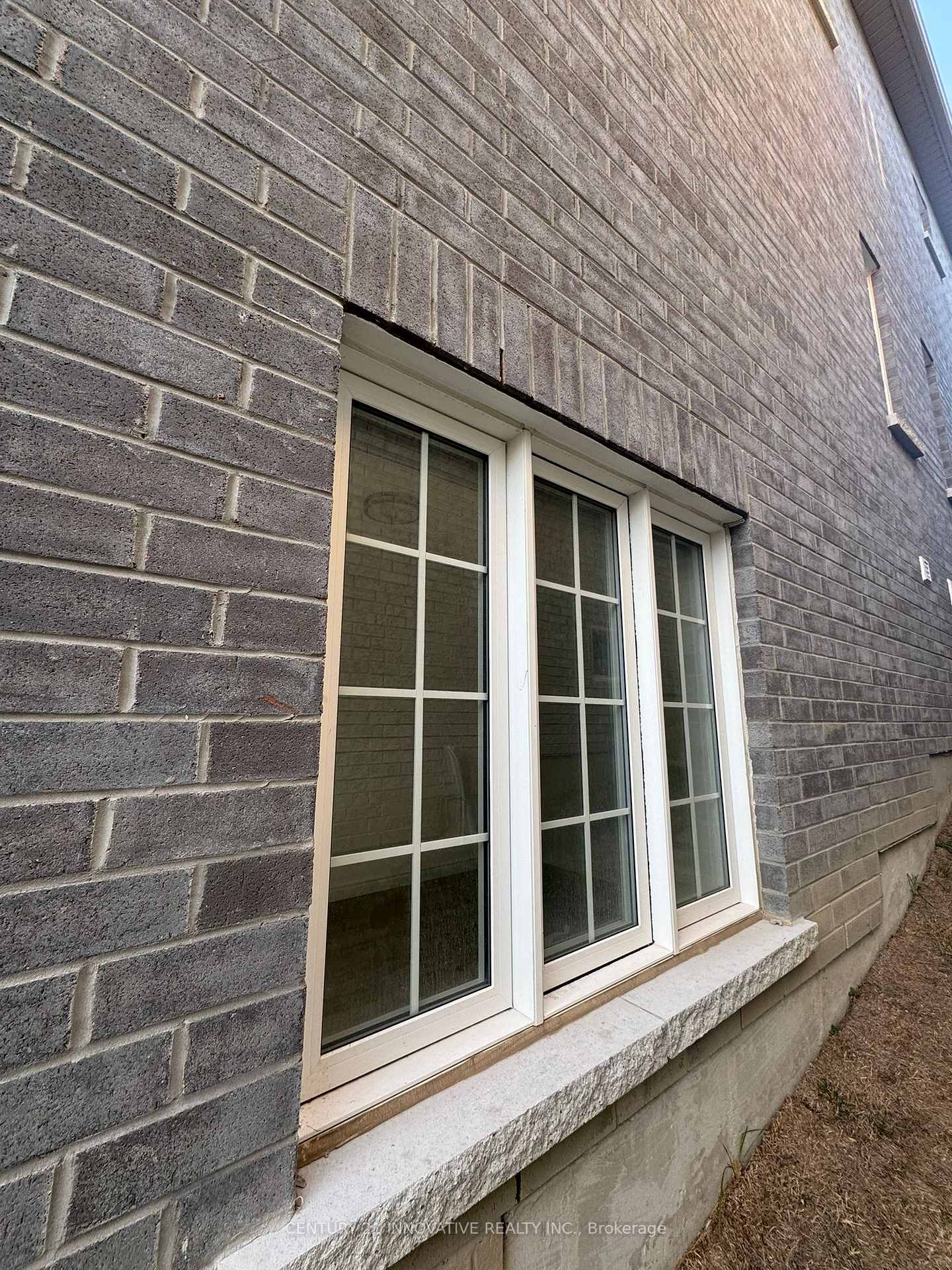 Photo 3 of Unit BSMT, 35 Creedon Crescent, Ajax, Northwest Ajax — HOMEH