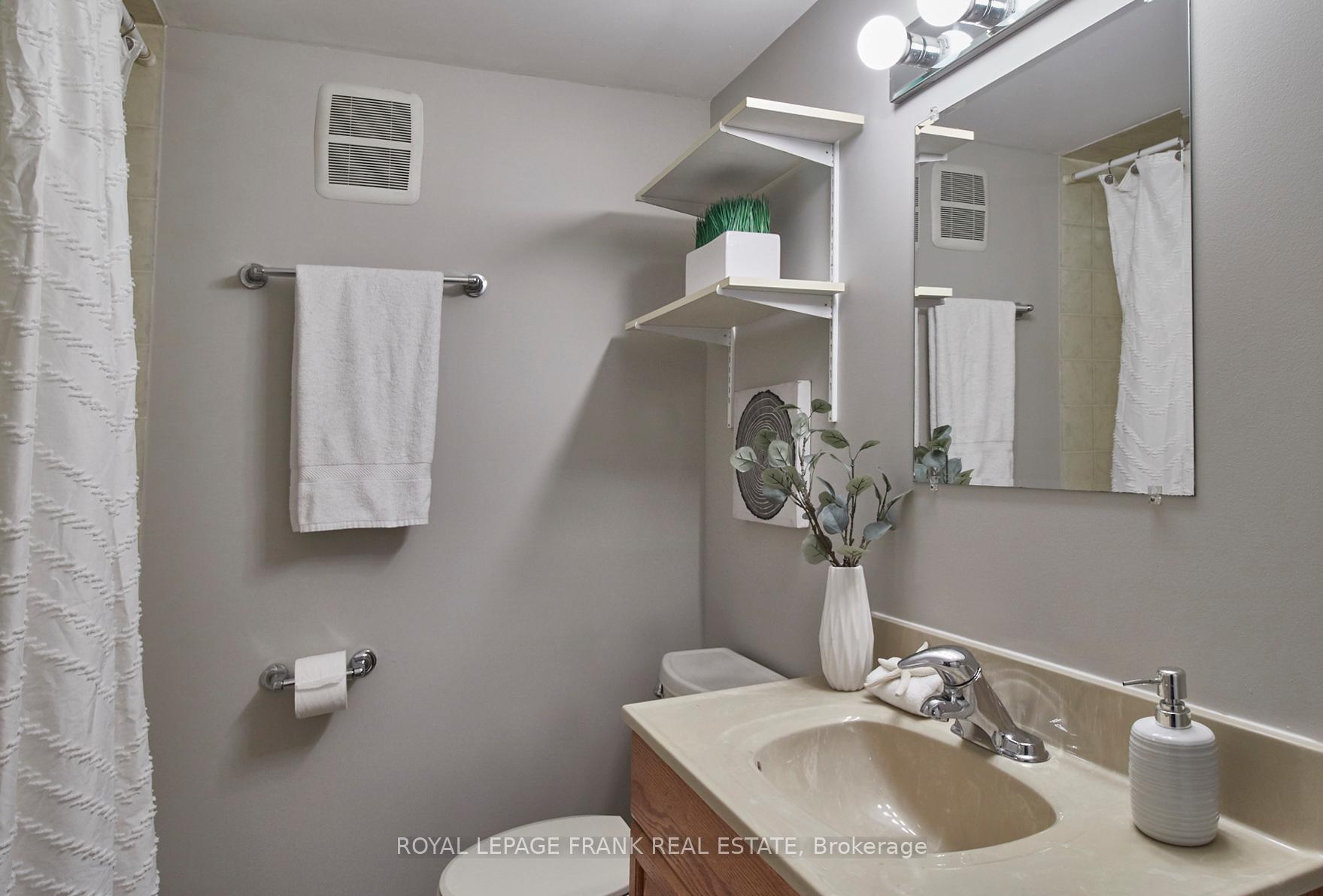 Photo 27 of 112 Bowman Avenue, Whitby, Blue Grass Meadows — HOMEH