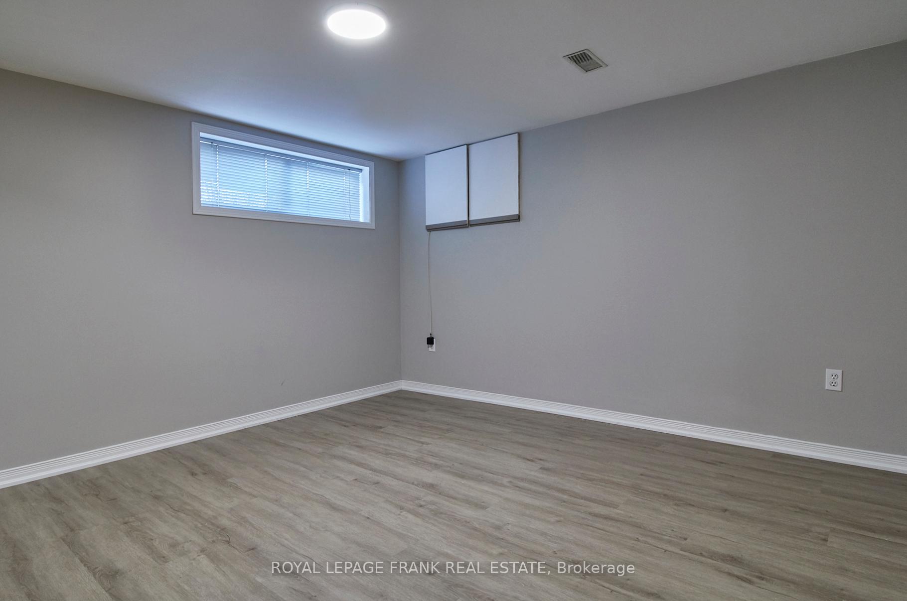 Photo 30 of 112 Bowman Avenue, Whitby, Blue Grass Meadows — HOMEH