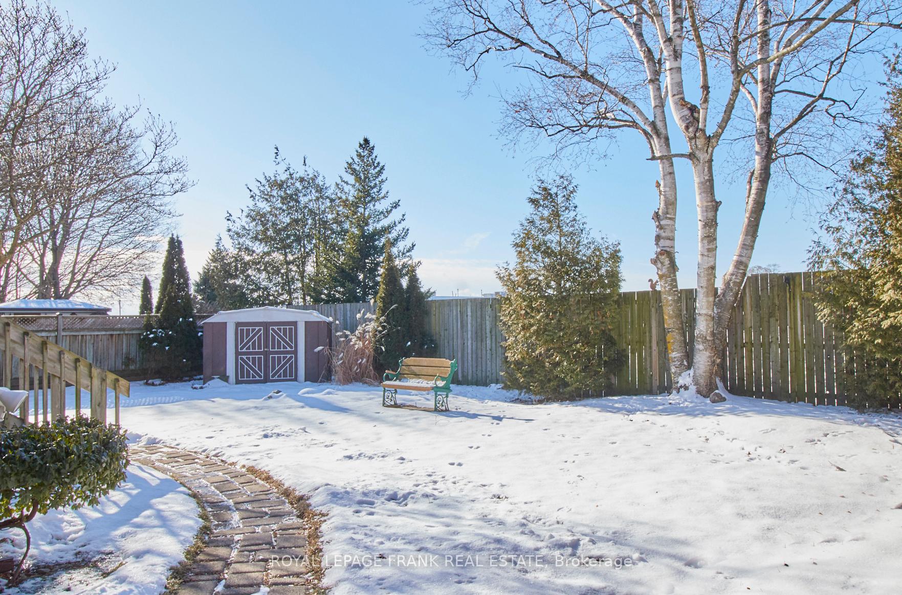 Photo 35 of 112 Bowman Avenue, Whitby, Blue Grass Meadows — HOMEH