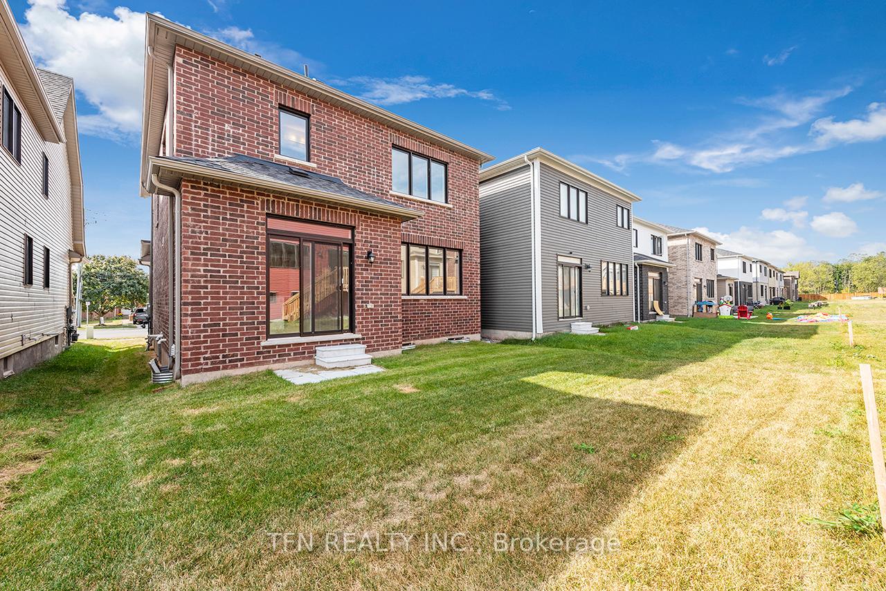 Photo 2 of 280 Forks Road, Welland, Dain City — HOMEH