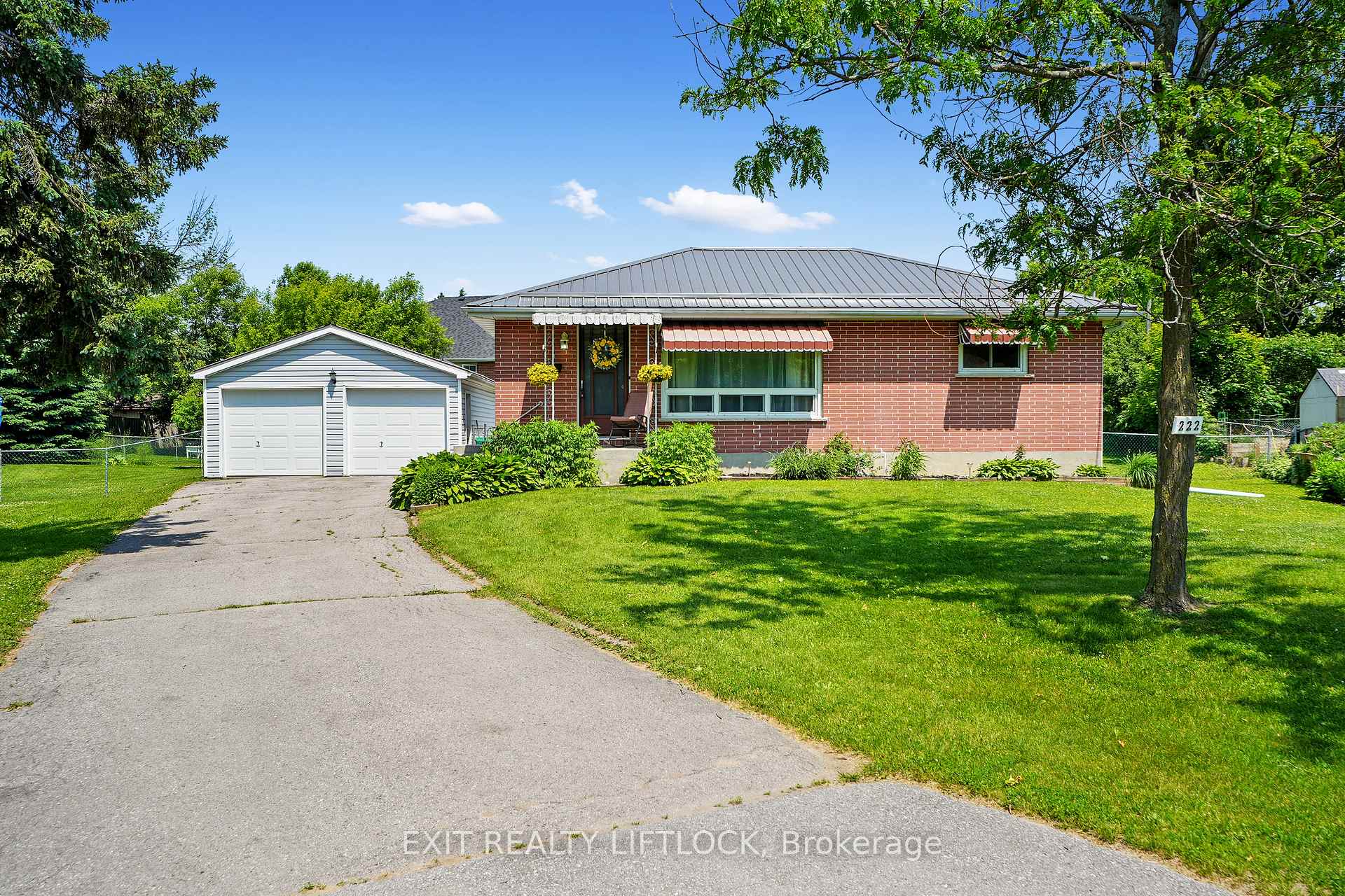 Photo 1 of 222 Collison Crescent, Peterborough, Ashburnham Ward 4 — HOMEH