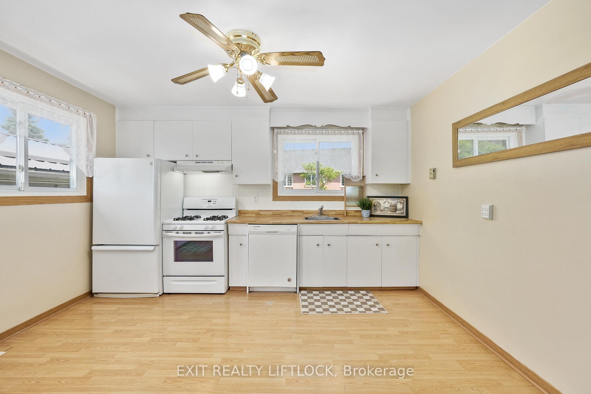 Photo 6 of 222 Collison Crescent, Peterborough, Ashburnham Ward 4 — HOMEH