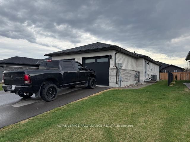 Photo 2 of 120 B Sienna Avenue, Belleville, Belleville Ward — HOMEH