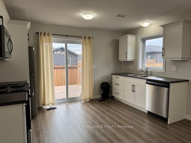 Photo 6 of 120 B Sienna Avenue, Belleville, Belleville Ward — HOMEH