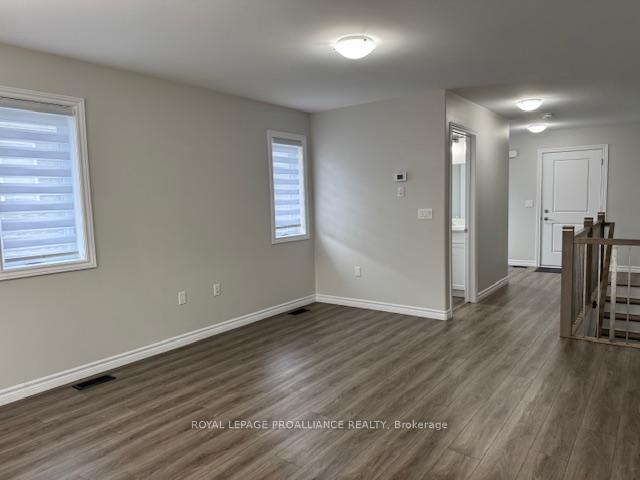 Photo 8 of 120 B Sienna Avenue, Belleville, Belleville Ward — HOMEH