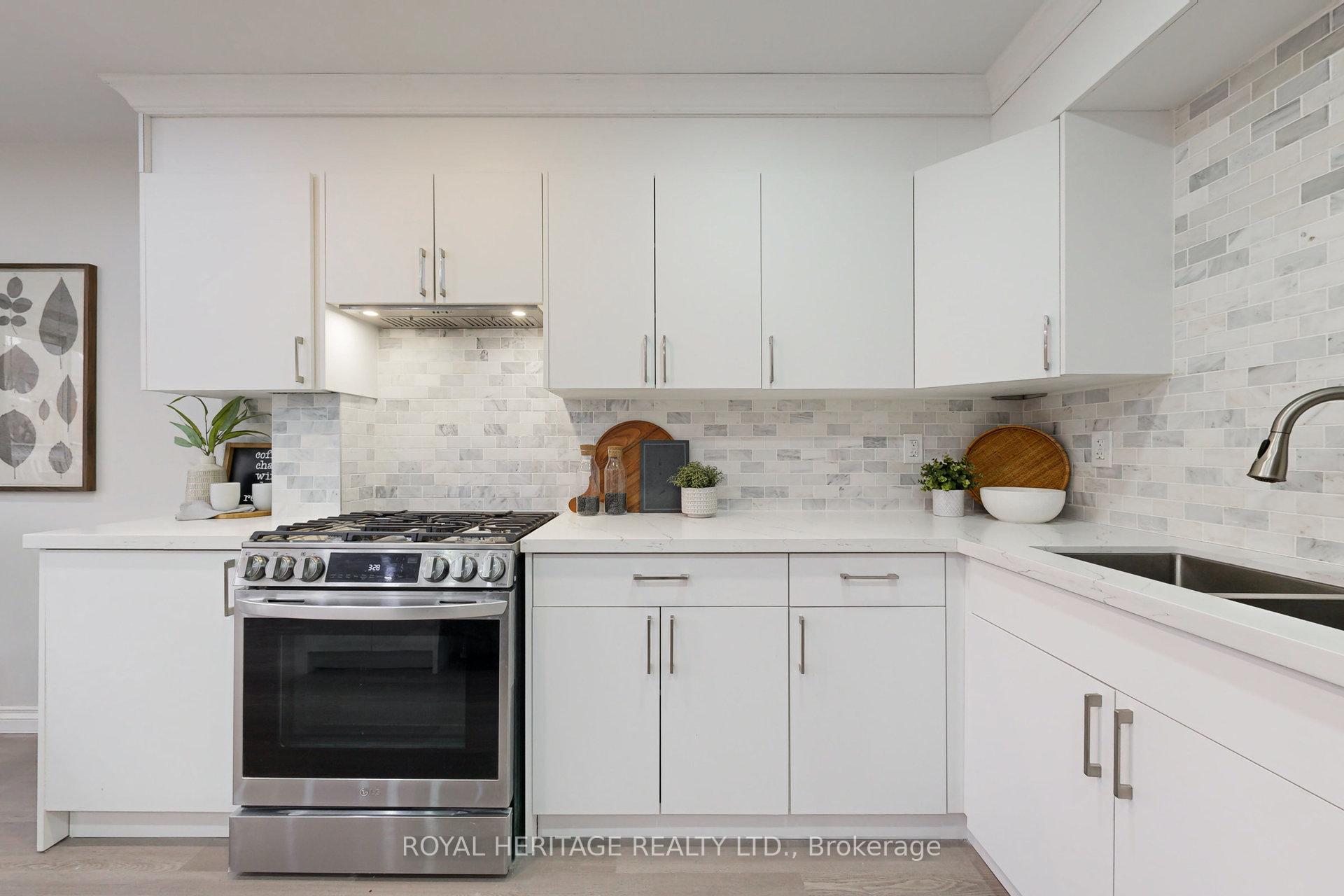 Photo 8 of 83 Presley Crescent, Whitby, Williamsburg — HOMEH