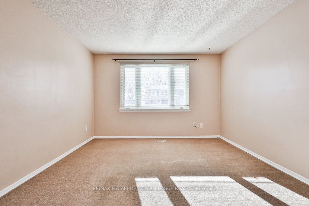Photo 48 of 2251 Manchester Drive, Burlington, Brant Hills — HOMEH