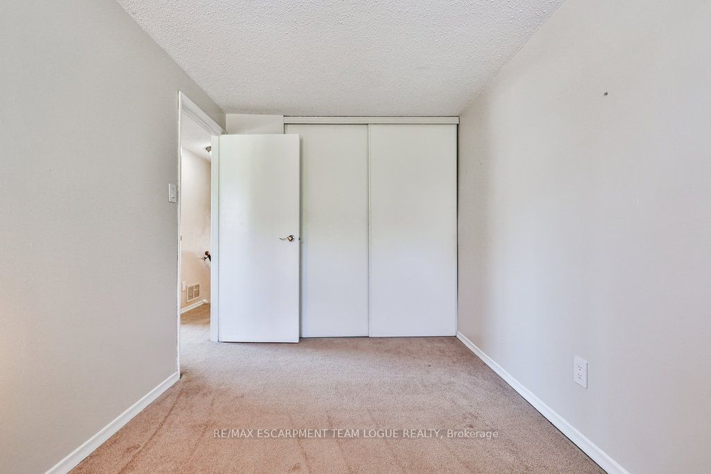 Photo 56 of 2251 Manchester Drive, Burlington, Brant Hills — HOMEH