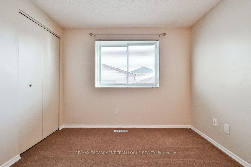 Photo 61 of 2251 Manchester Drive, Burlington, Brant Hills — HOMEH