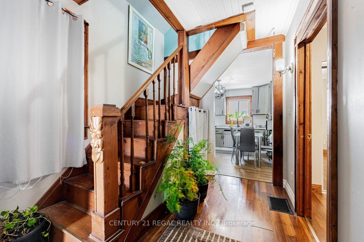 Photo 5 of 533 Howard Street, Oshawa, Central — HOMEH