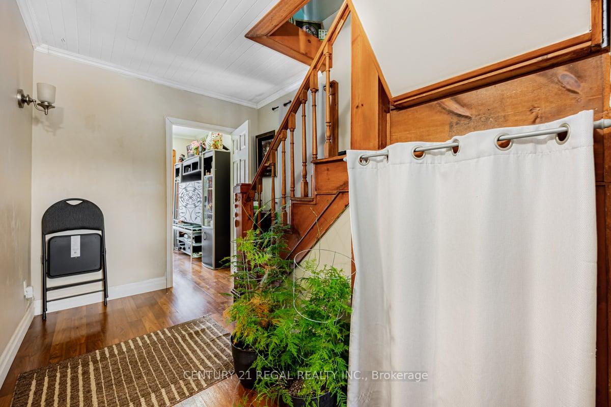 Photo 6 of 533 Howard Street, Oshawa, Central — HOMEH