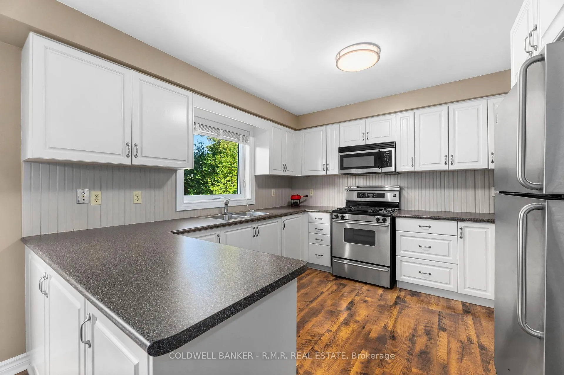 Photo 3 of 24 Testa Road, Uxbridge — HOMEH