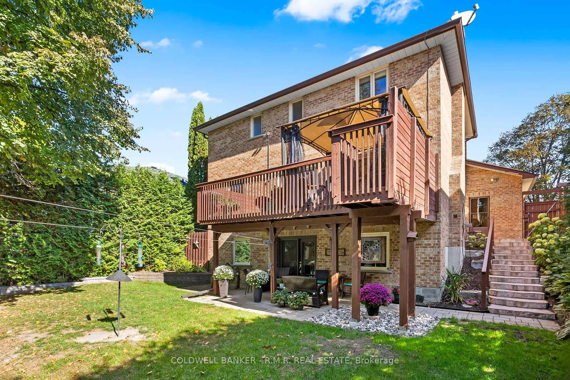 Photo 5 of 24 Testa Road, Uxbridge — HOMEH