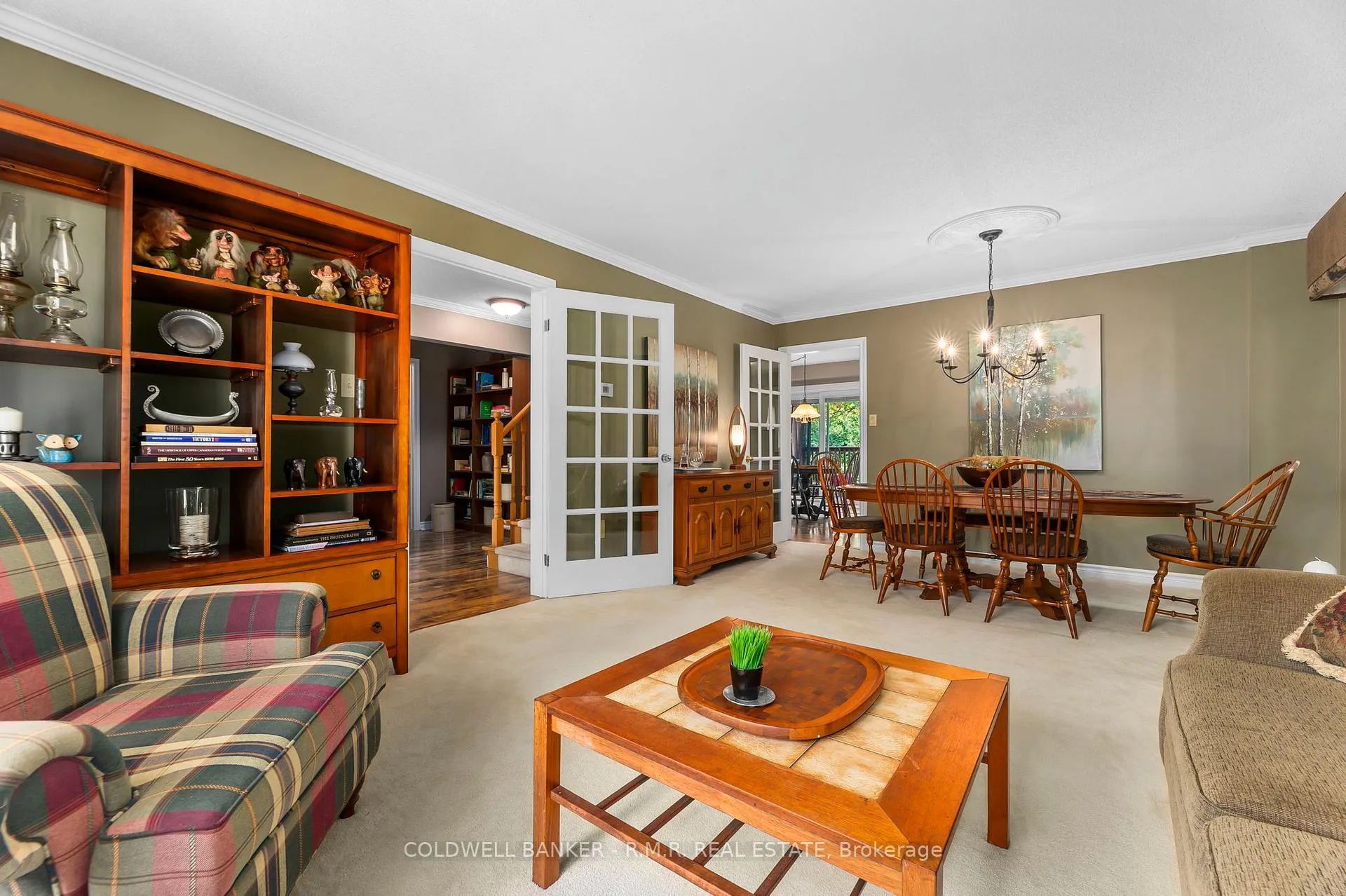 Photo 13 of 24 Testa Road, Uxbridge — HOMEH