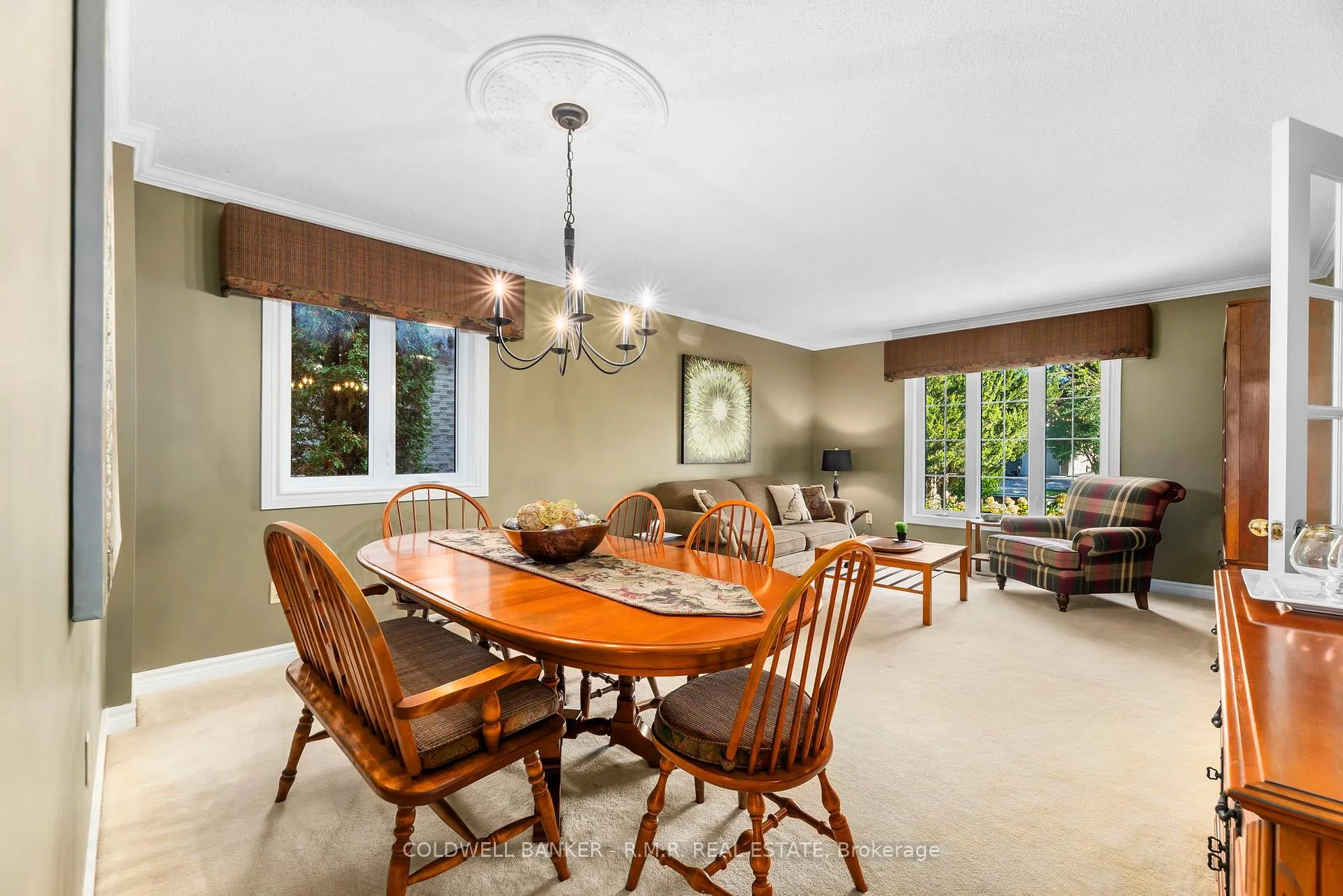 Photo 15 of 24 Testa Road, Uxbridge — HOMEH