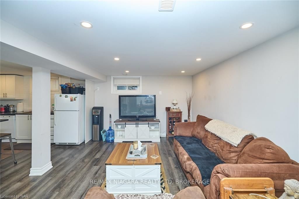 Photo 9 of 46 Diffin Drive, Welland, Prince Charles — HOMEH
