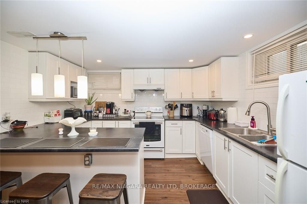 Photo 12 of 46 Diffin Drive, Welland, Prince Charles — HOMEH
