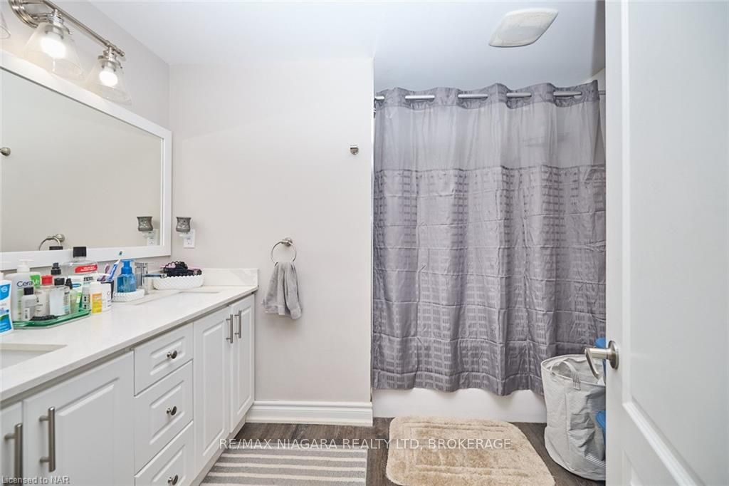 Photo 15 of 46 Diffin Drive, Welland, Prince Charles — HOMEH